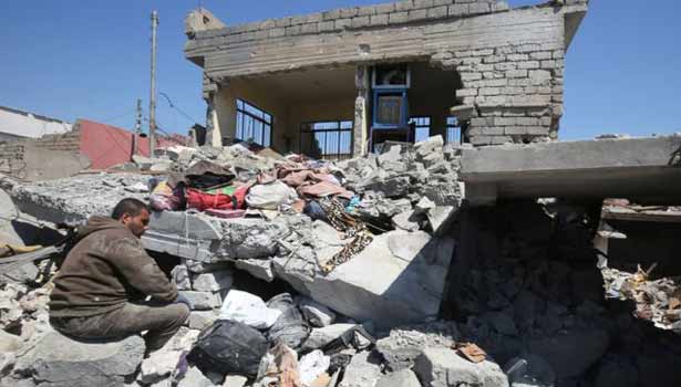 (1495772761)201705260616250003_US-air-strike-on-IS-killed-105-civilians-in-Iraqs-Mosul_SECVPF.gif